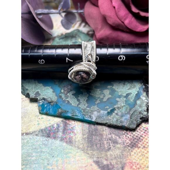 Artisan Rhodonite Ring Size 8 - Picture 9 of 10